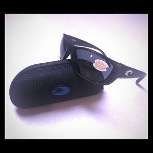 Costa Polarized Men’s Sunglasses